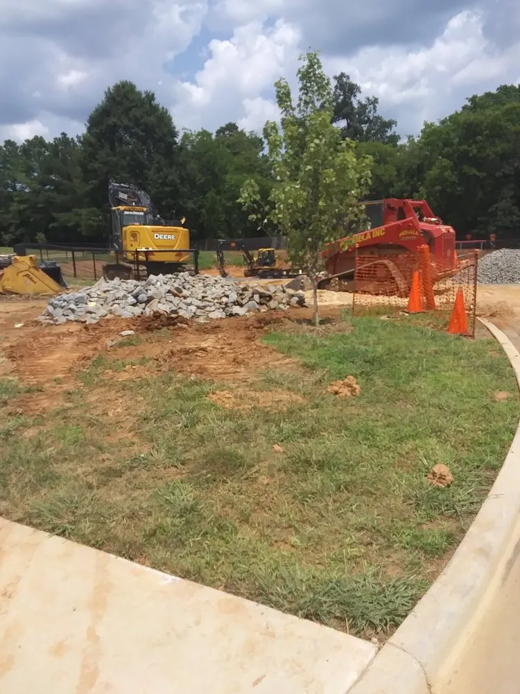 Local residential landscaping experts serving Troutman, NC - Wilson Contracting