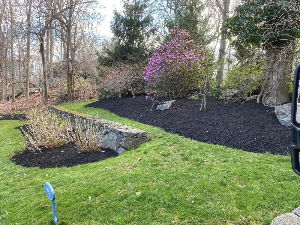 Custom lawn mowing service with custom design in Danbury, CT by Wilson Landscape