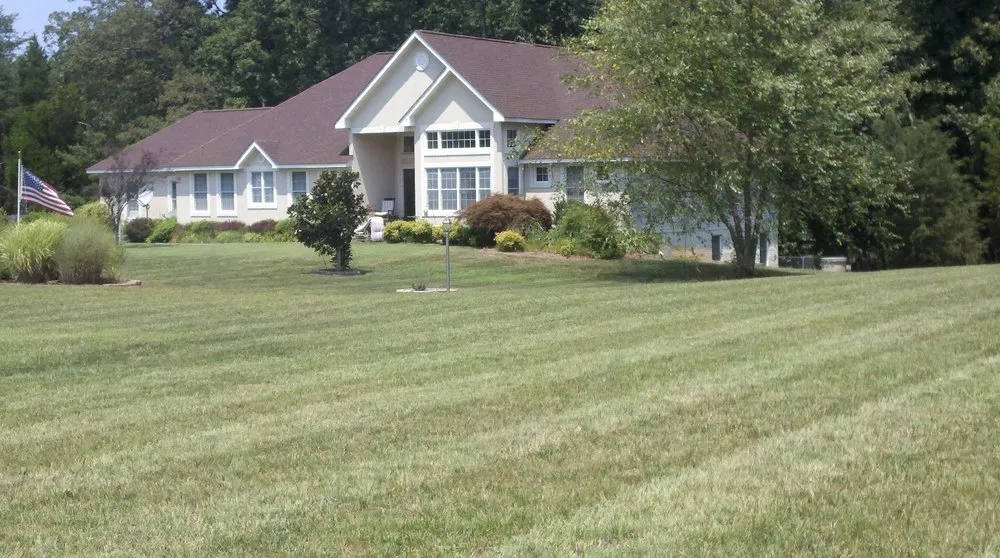 Expert garden landscaping in Manassas, VA by Wilson Lawn Care Services
