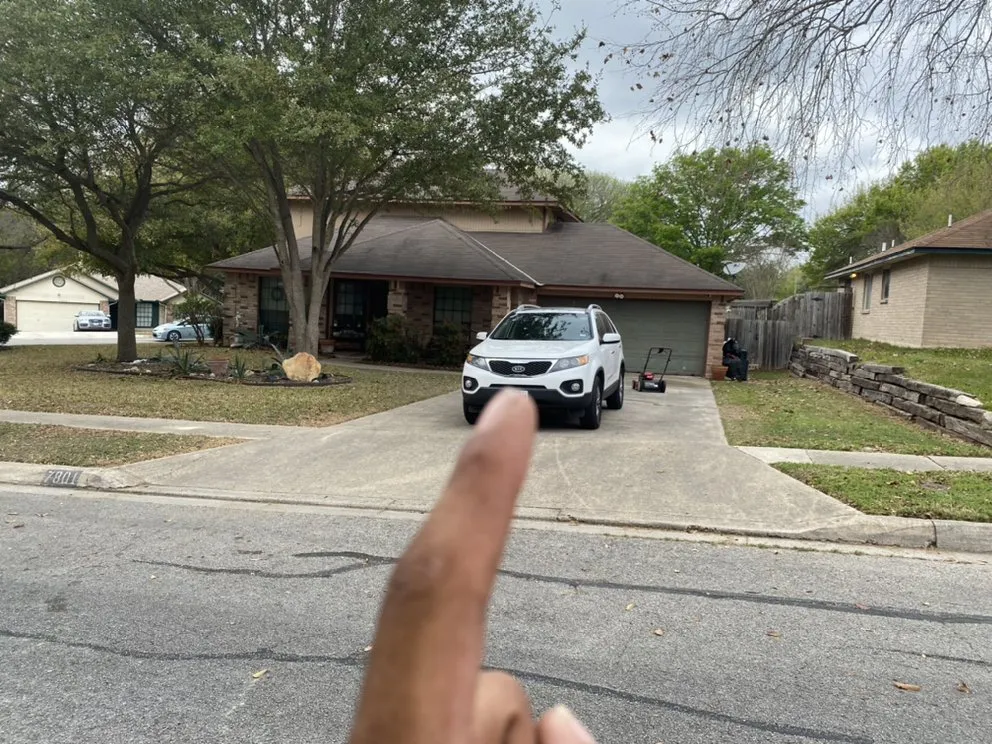 Professional lawn mowing service experts serving Schertz, TX - Wilson Lawn N All