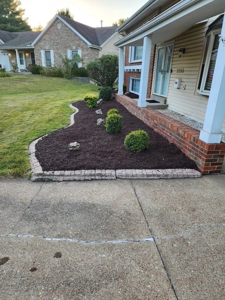 Custom lawn mowing service experts serving Saint Louis, MO - Wilson Loyalty Landscaping Services