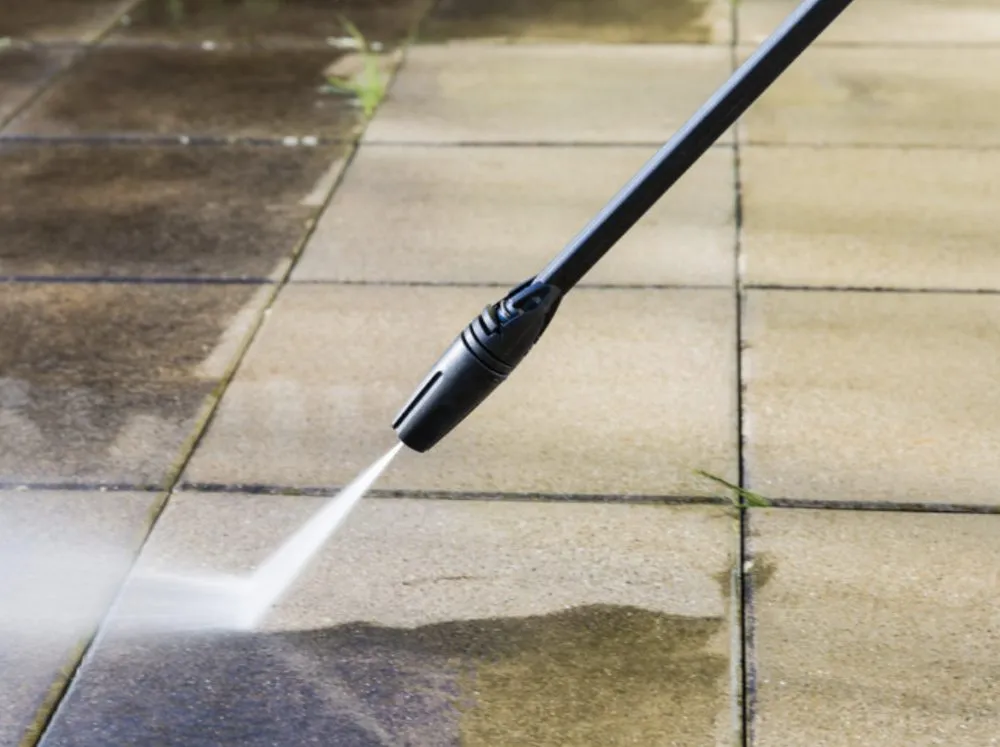 Trusted lawn care service experts serving Detroit, MI - Wilson’s Extra Landscaping