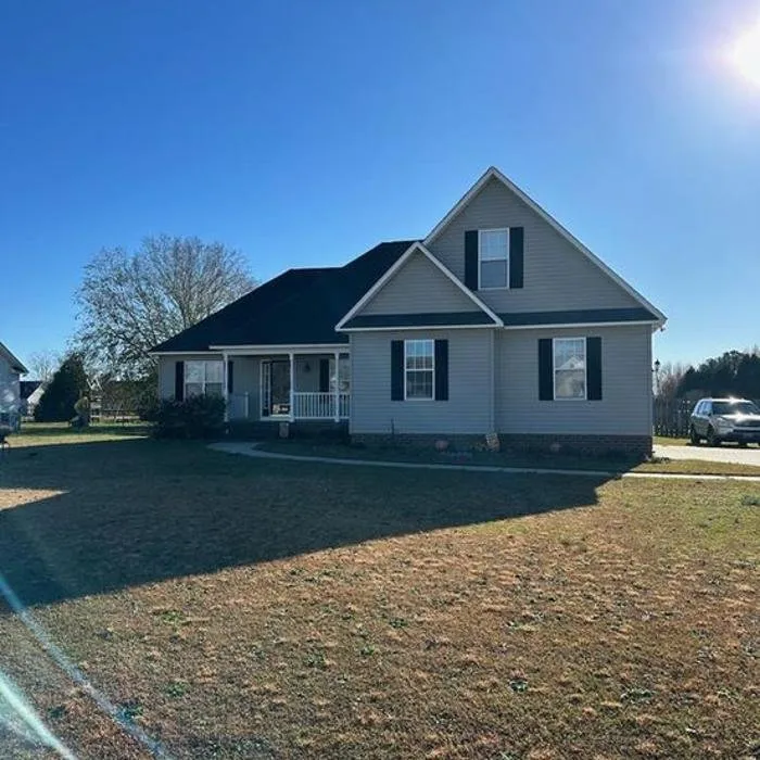 Top-rated garden landscaping experts serving Farmville, NC - Wilson's Home Solutions