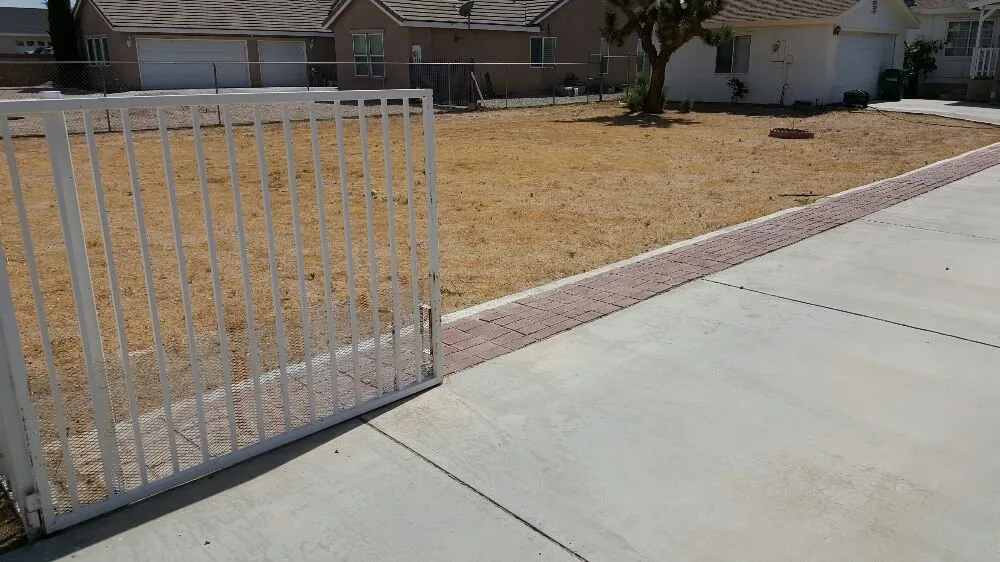 Reliable lawn mowing service in Lancaster, CA - Wilson's Landscaping and Maintenance