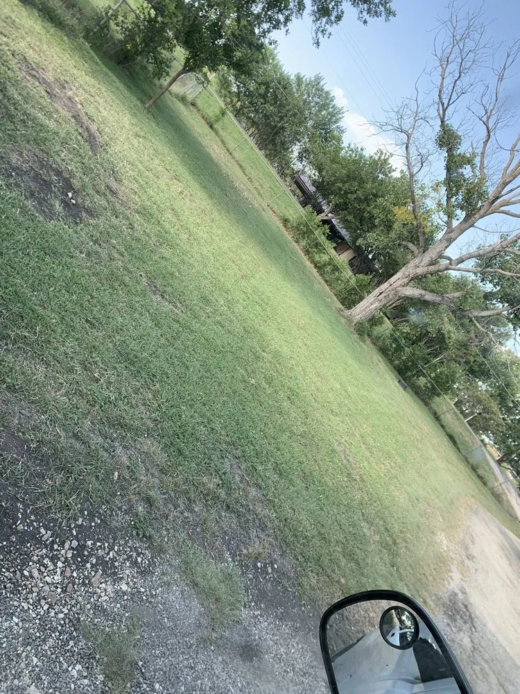 Custom lawn mowing service in Kyle, TX by Wimberly Lawn Services