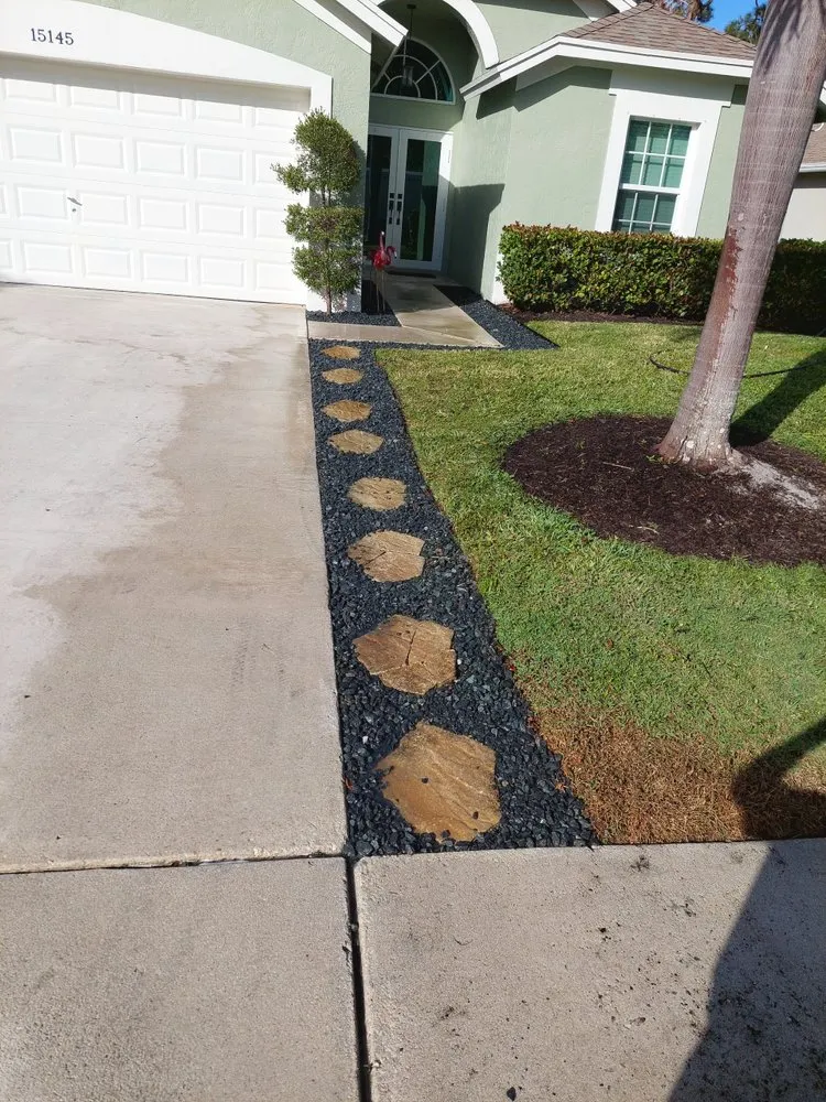 Expert landscape installation for year-round maintenance across Loxahatchee, FL - Windmill Special Trees