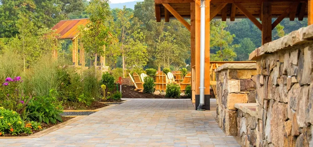 Top-rated residential landscaping in Afton, VA by Windridge Landscaping