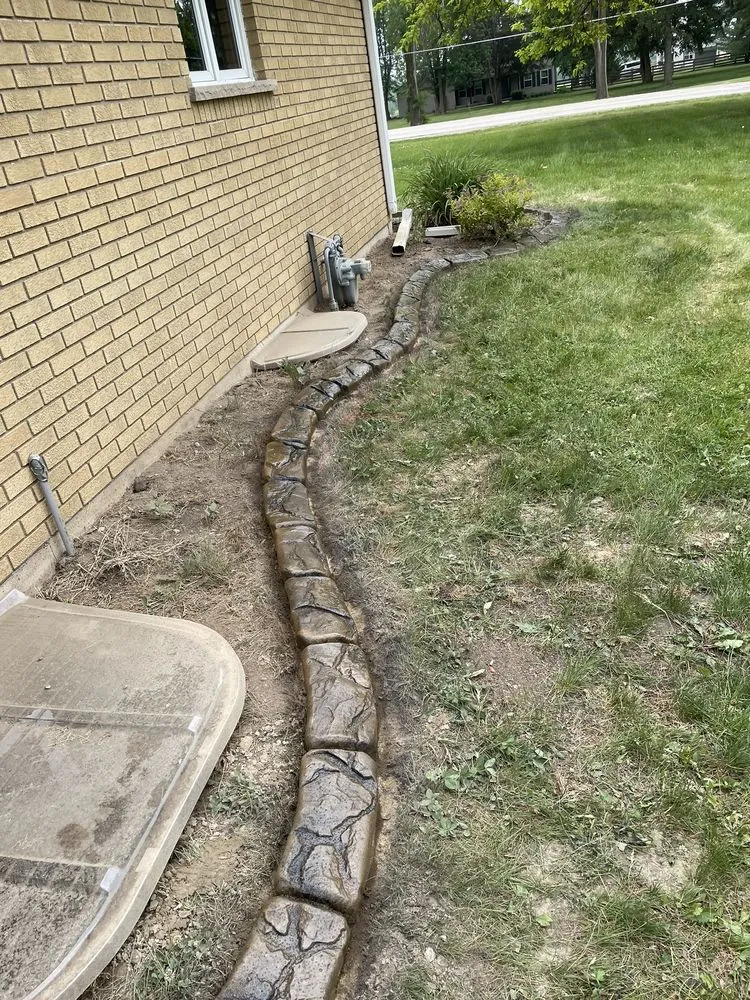 Custom yard cleanup service for year-round maintenance in St. Charles, IL by Windy City Curbing