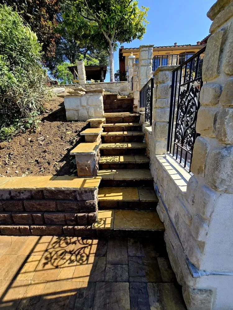 Professional landscaping services experts serving San Leandro, CA - Windypeak Landscaping