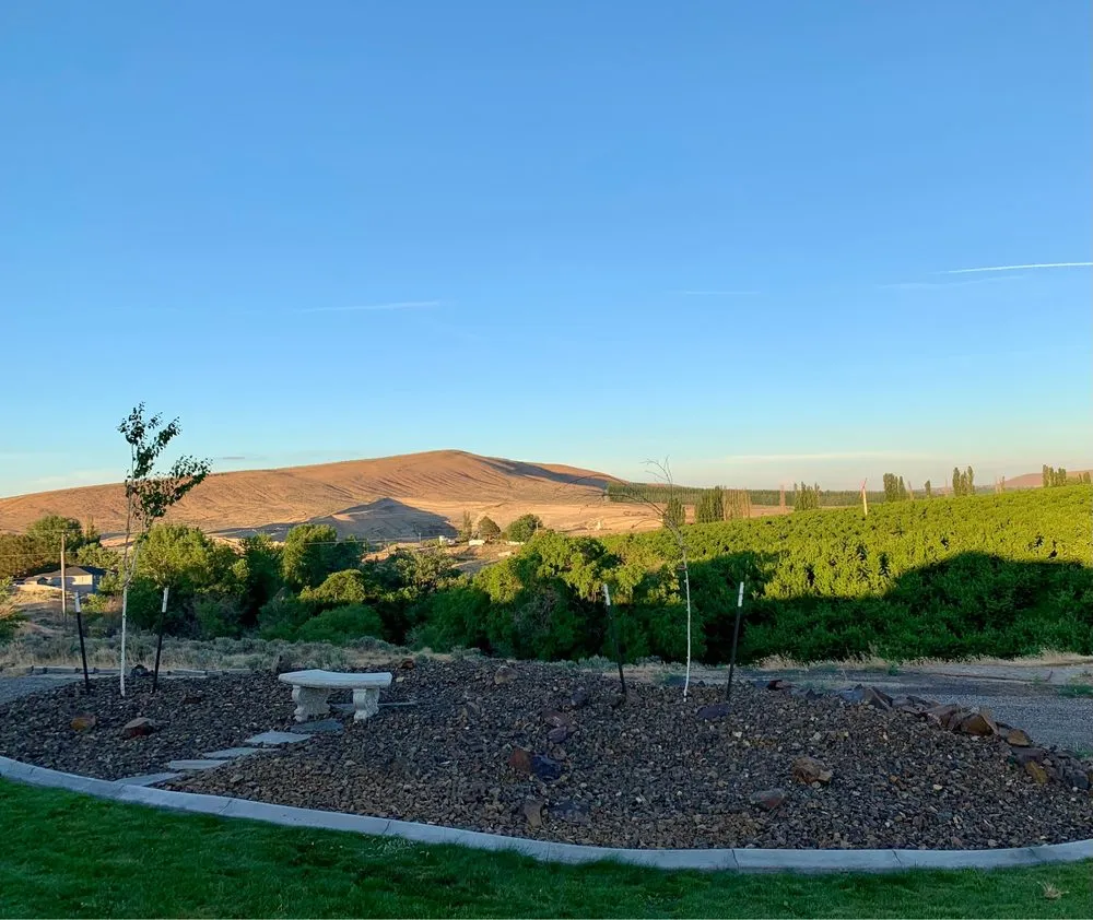Local lawn care service experts serving Kennewick, WA - Wine Country Landscaping and Construction