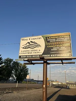 Wine Country Landscaping and Construction Logo