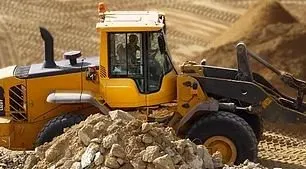 Top-rated lawn care service in Fairfield, IA - Winn