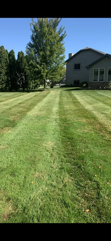 Custom lawn mowing service with custom design across Oshkosh, WI - Winnebago Lawn & Snow
