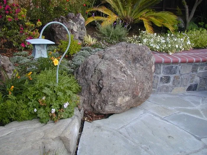 Professional lawn mowing service for beautiful yards in Menlo Park, CA by Winning Landscape