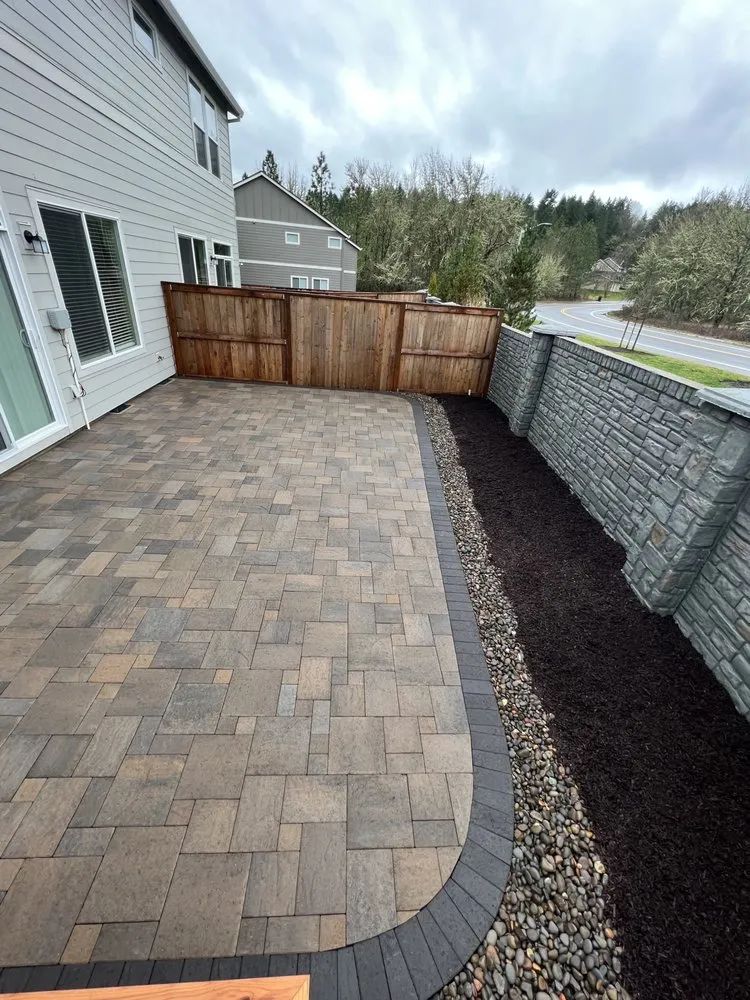 Custom garden landscaping in Jefferson, OR - Winsome Landscape