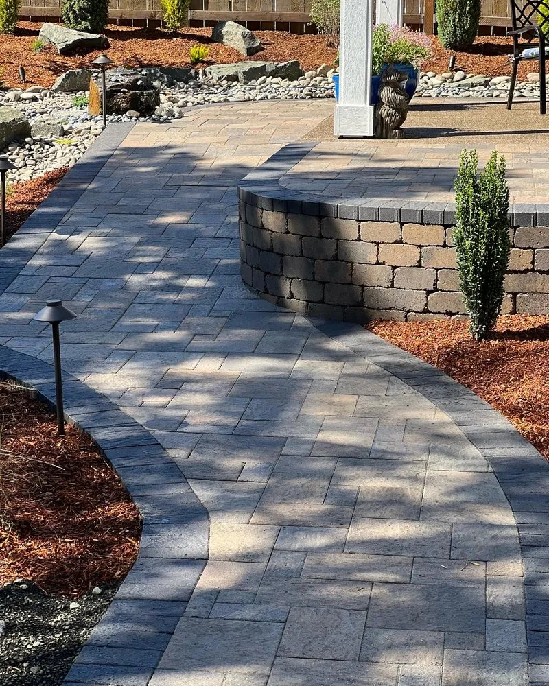 Trusted yard cleanup service for year-round maintenance in Jefferson, OR by Winsome Landscape