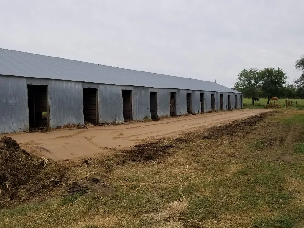 Top-rated lawn mowing service in Wichita, KS - Winsor landscapes