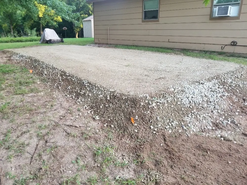 Affordable lawn care service in Wichita, KS by Winsor landscapes