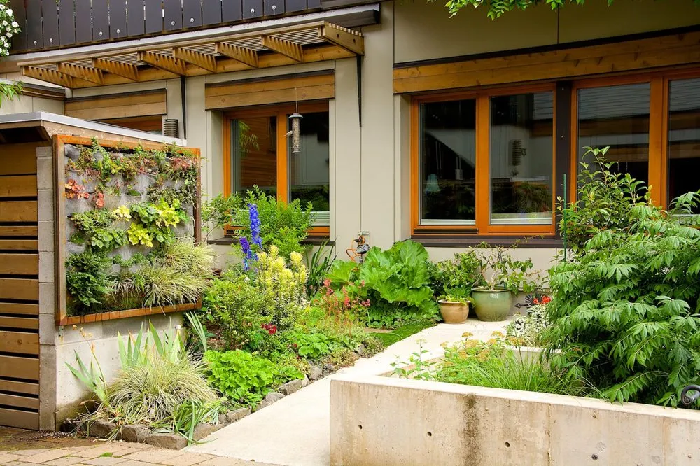 Affordable garden landscaping experts serving Tigard, OR - WinterBloom Landscaping Cooperative