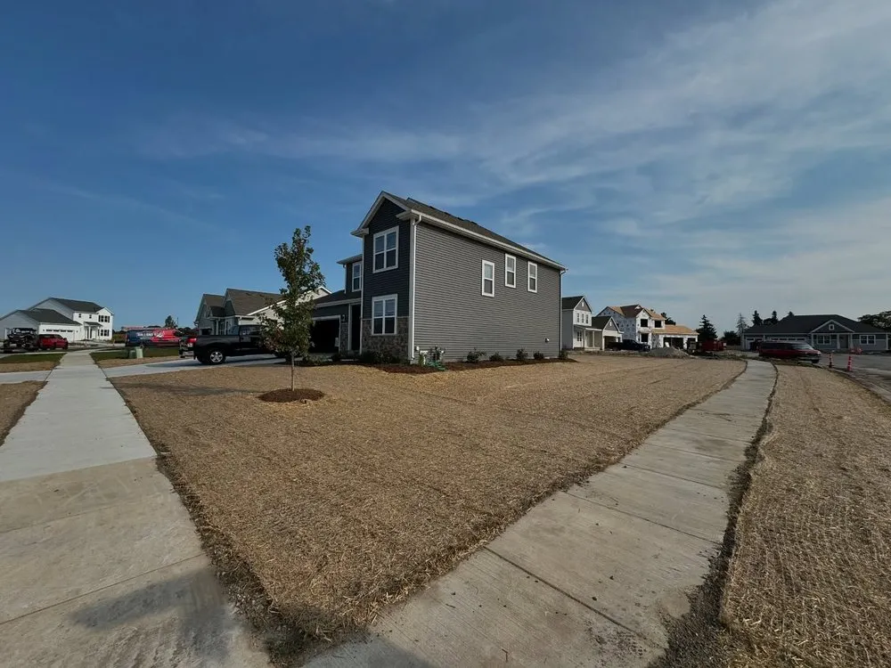 Reliable yard maintenance in West Bend, WI by Wintergreen Site Management