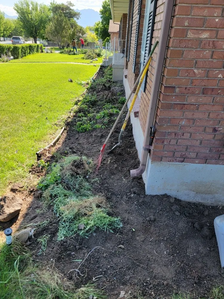 Reliable lawn care service for homes in Midvale, UT by winterspring Landscaping