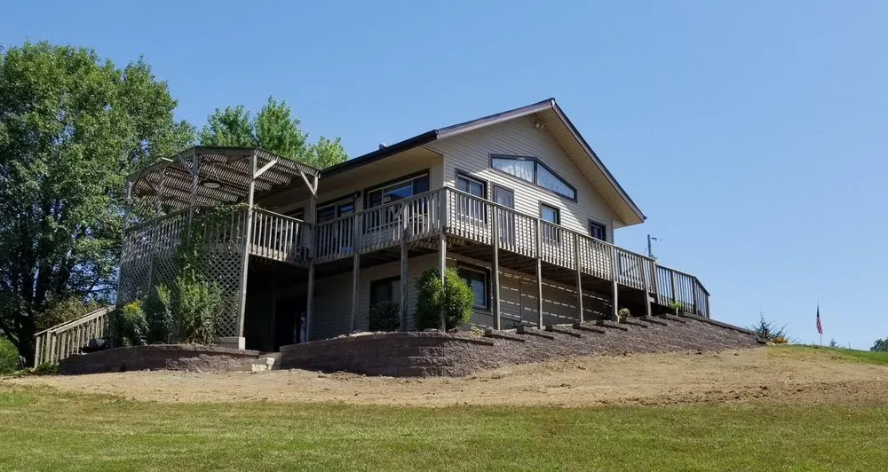 Expert garden landscaping in New Virginia, IA - Winward Property Improvement