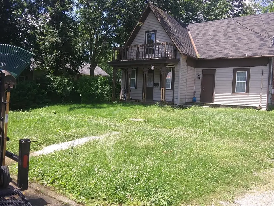 Local landscape design with custom design in Galion, OH by Wireman's Pro Lawn