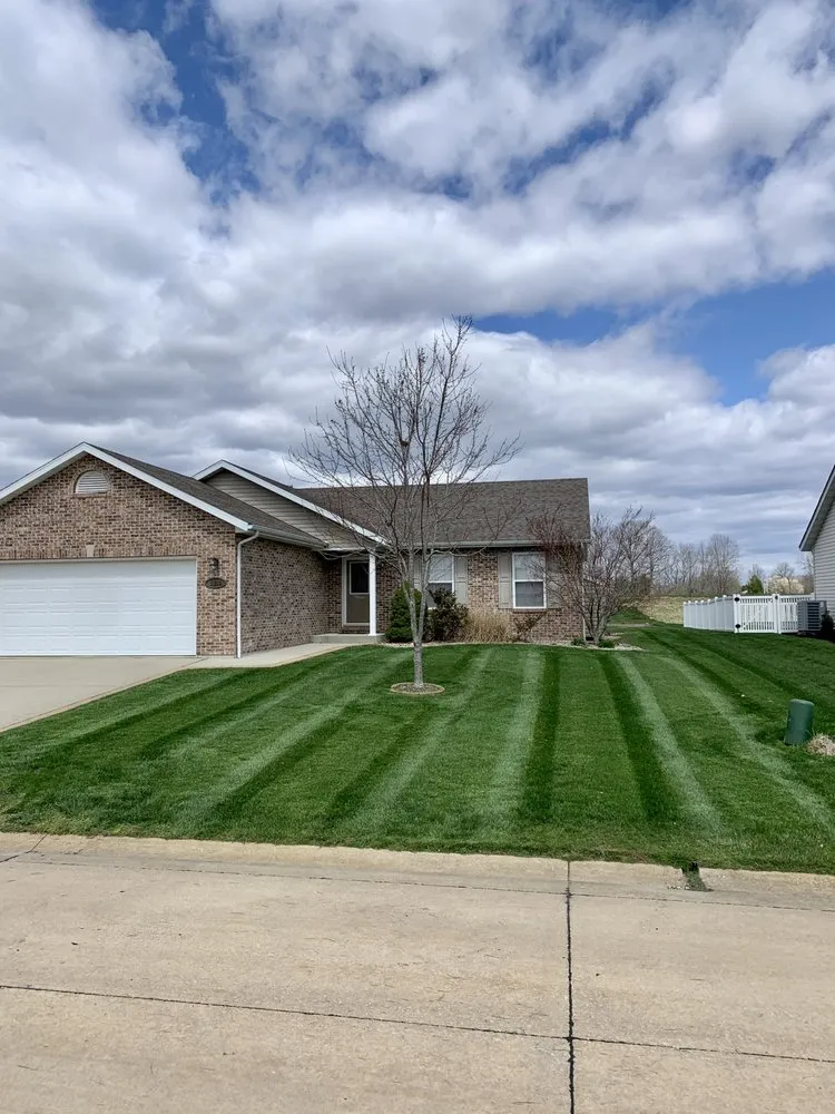 Top-rated garden landscaping with custom design across Waterloo, IL - Wirth Lawn Solutions