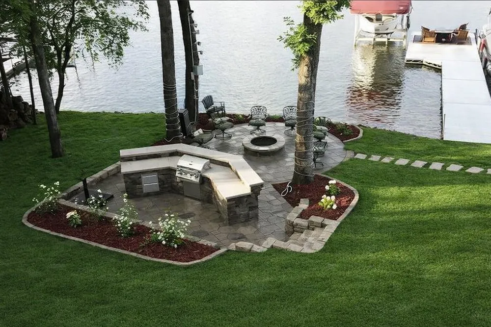 Trusted residential landscaping in Lake Delton, WI - Wisconsin Landscaping & Garden Center