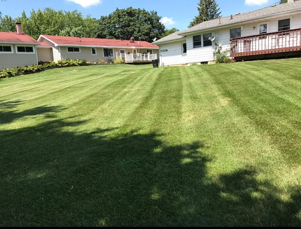 Top-rated landscape installation experts serving Dodgeville, WI - Wisconsin Lawn Care Company