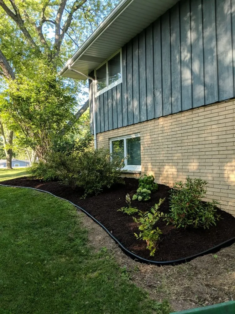 Affordable residential landscaping in Saukville, WI by Wisconsin Wonder Garden