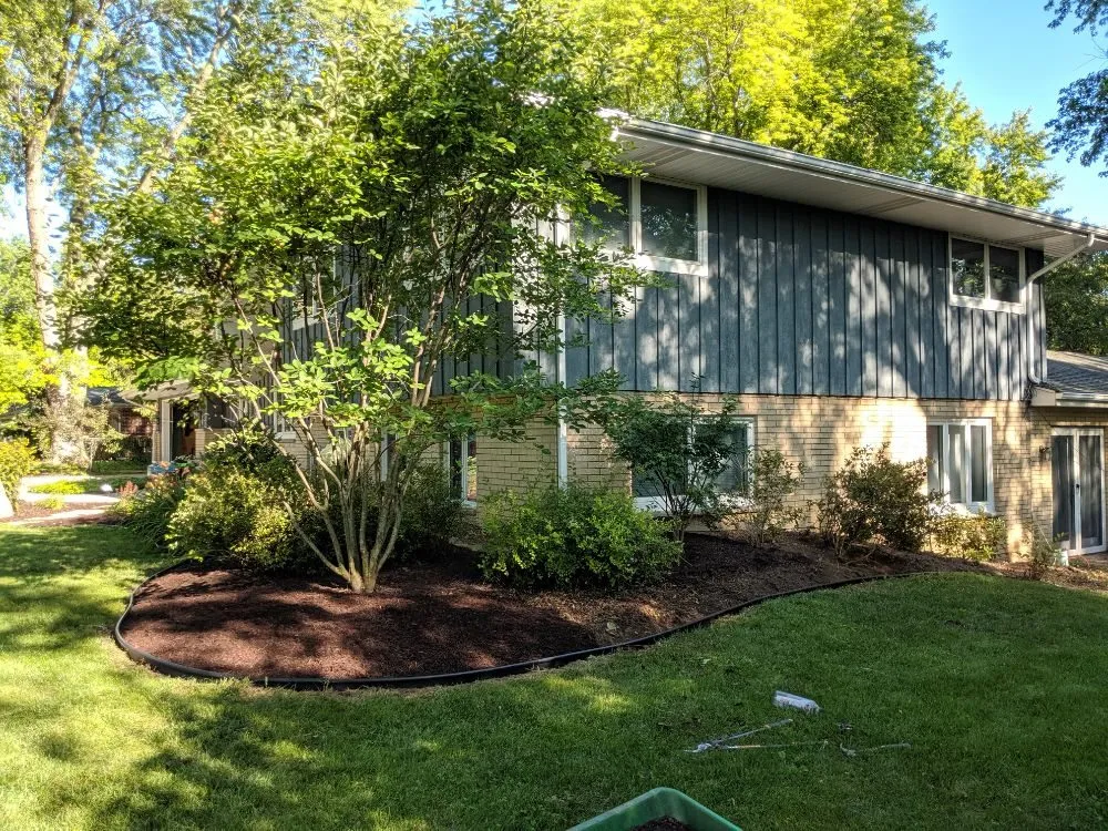 Trusted garden landscaping experts serving Saukville, WI - Wisconsin Wonder Garden