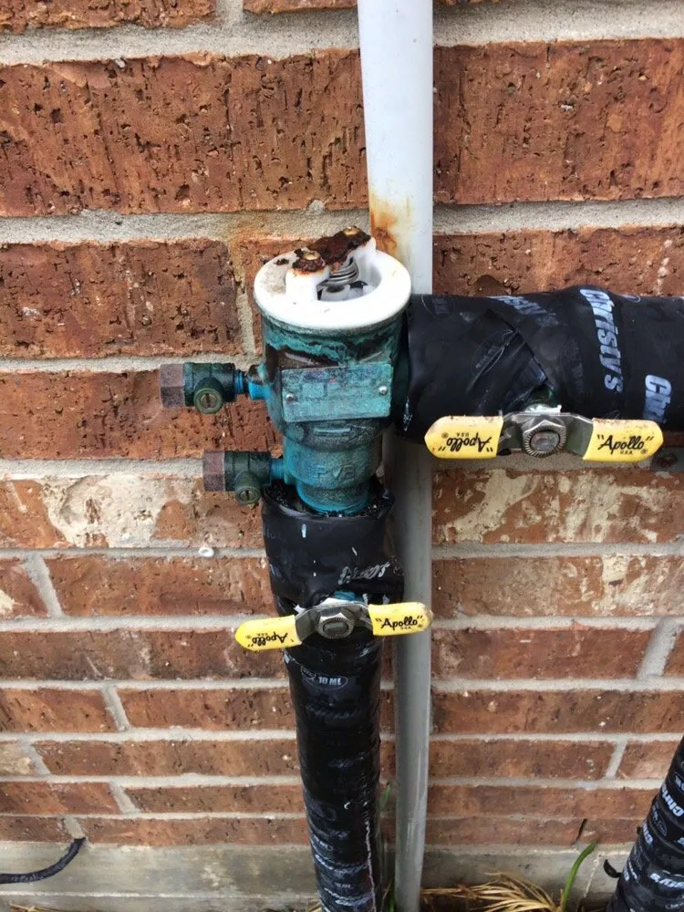 Local lawn mowing service in Houston, TX - Wise Lawn Sprinkler