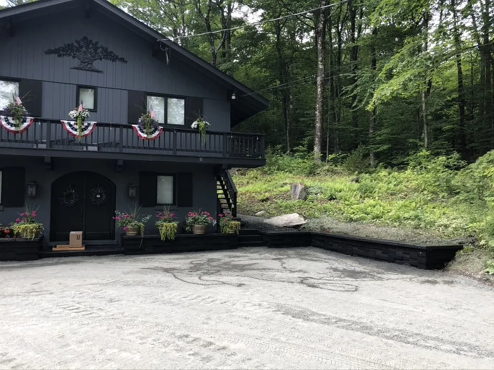 Trusted yard maintenance in South Londonderry, VT by Wise Oak
