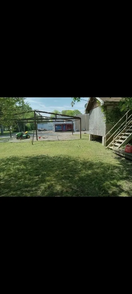 Custom lawn care service in England, AR - Wise Power Washing & Lawn Care