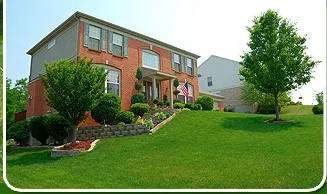 Expert garden landscaping experts serving Palm Bay, FL - Withrow's Lawn Tree