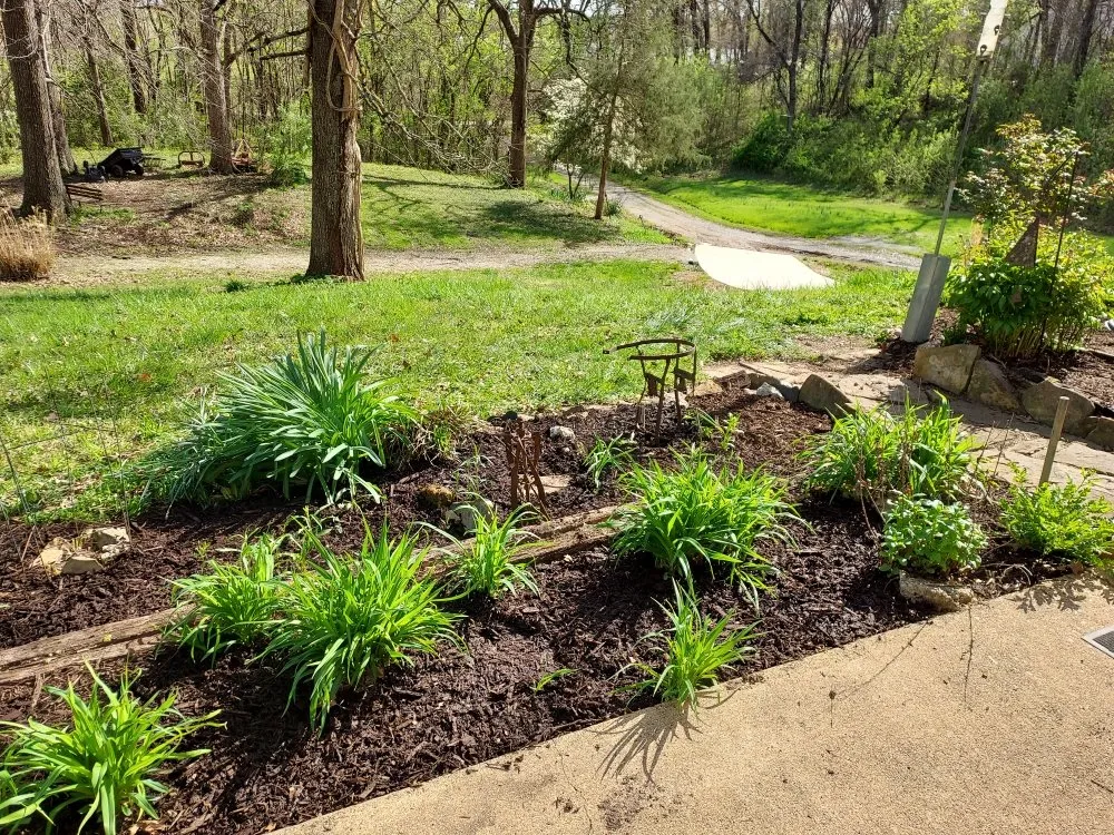Local outdoor landscaping for residential properties across Mammoth Spring, AR - Wit's End Outside Services
