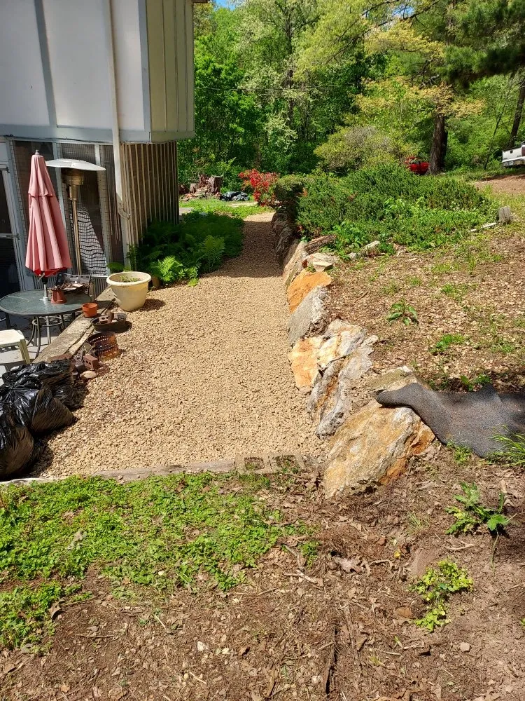 Trusted landscape installation for beautiful yards across Mammoth Spring, AR - Wit's End Outside Services