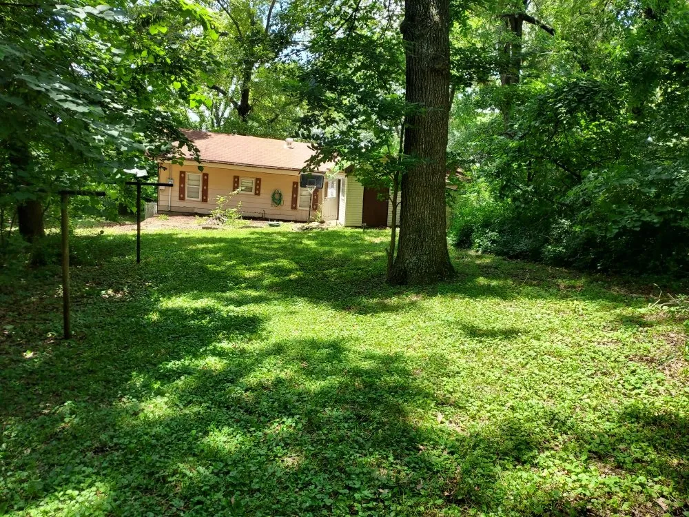 Custom landscape design in Mammoth Spring, AR - Wit's End Outside Services