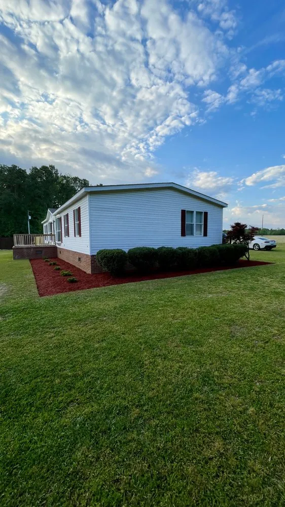 Reliable outdoor landscaping experts serving Raleigh, NC - Wizard Wipes