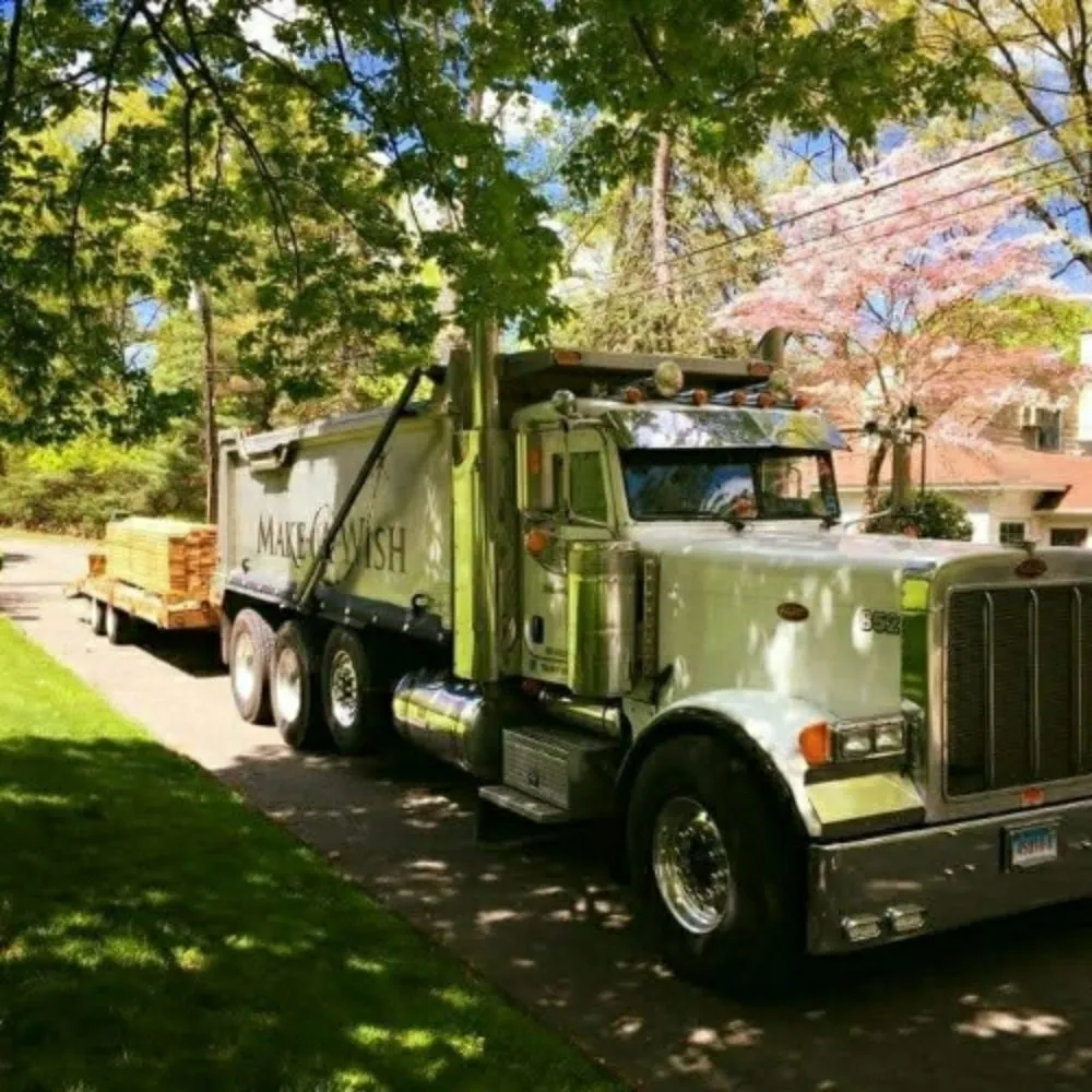 Local yard cleanup service experts serving Myrtle Beach, SC - Wize Apostles Home Services