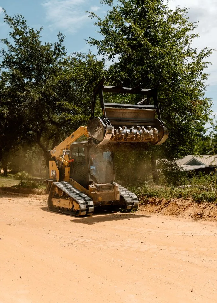 Reliable outdoor landscaping experts serving Fountain, FL - WJ Land Management