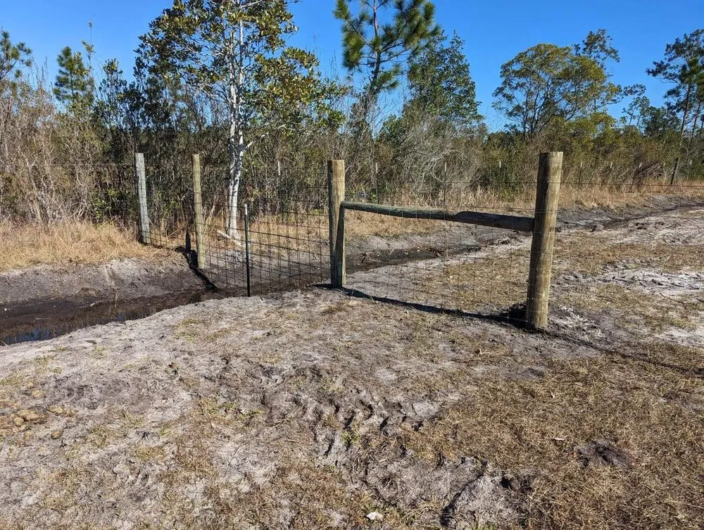 Affordable outdoor landscaping for homes in Fountain, FL by WJ Land Management