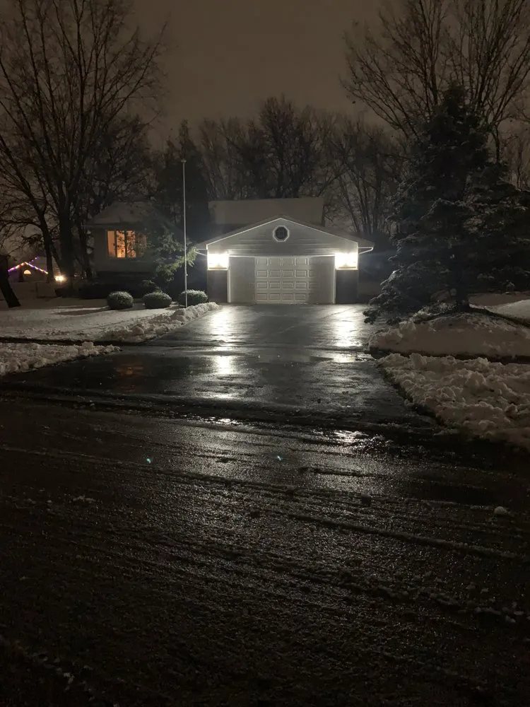 Affordable outdoor landscaping near you in Waukegan, IL by W&L Service