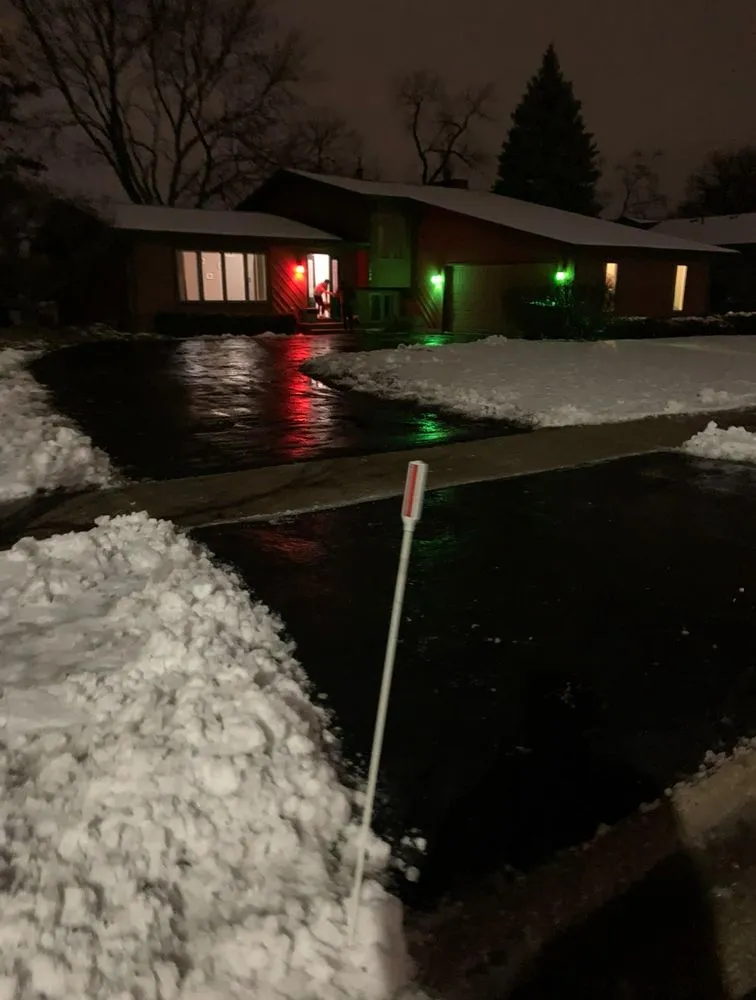 Custom landscape installation for homes across Waukegan, IL - W&L Service