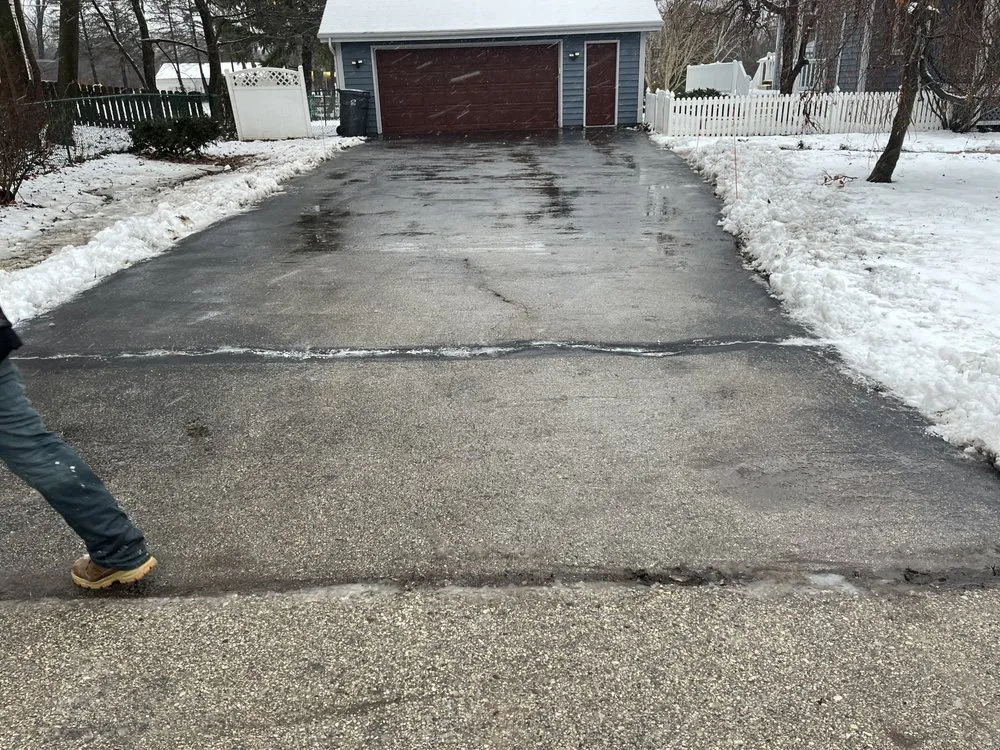 Custom residential landscaping for outdoor upgrades in Waukegan, IL by W&L Service