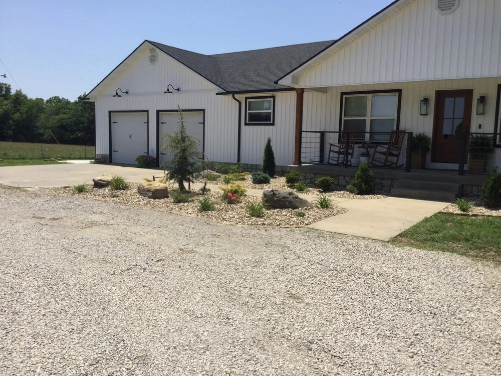 Affordable yard cleanup service for outdoor upgrades across Nevada, MO - WL Spraying & Landscaping