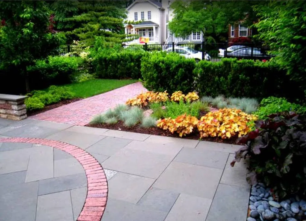 Reliable outdoor landscaping in Louisville, KY by WLDflora Landscape