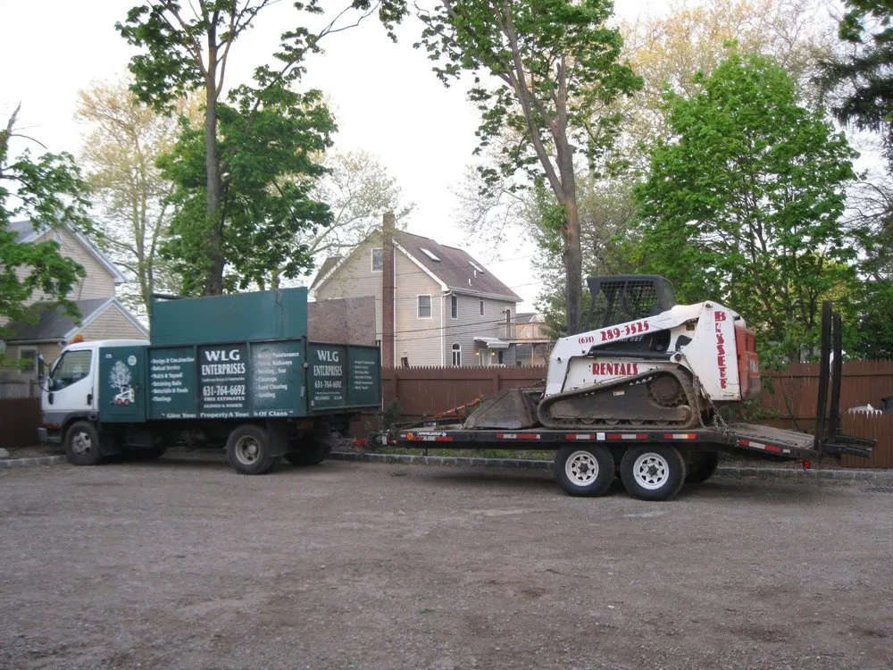 Top-rated yard cleanup service for homes in Patchogue, NY by WLG Enterprises