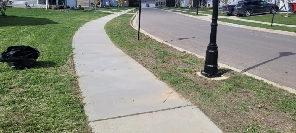 Local landscaping services in Mechanicsburg, OH by WLG Services